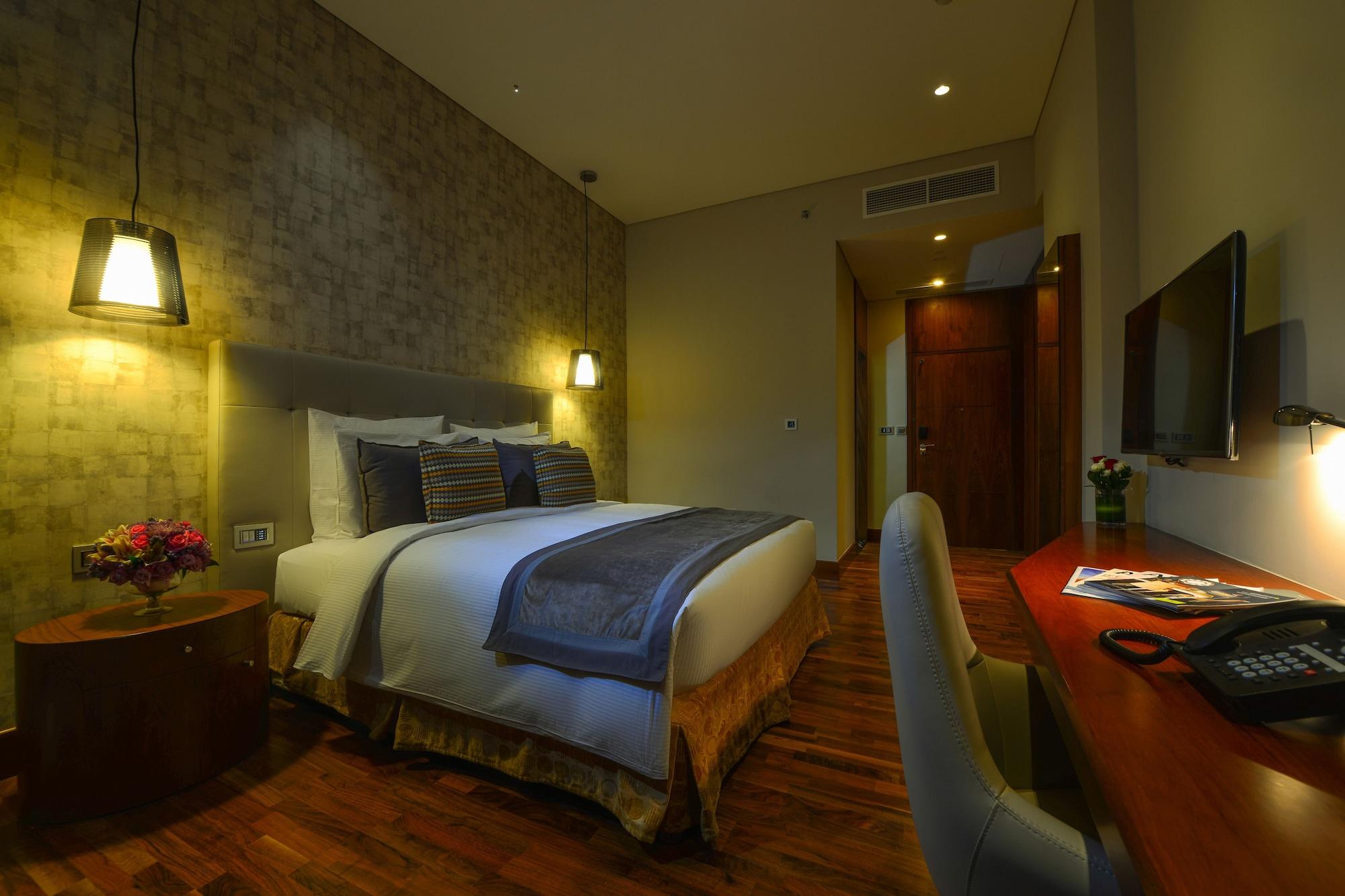 Hotel The Avenue 5*